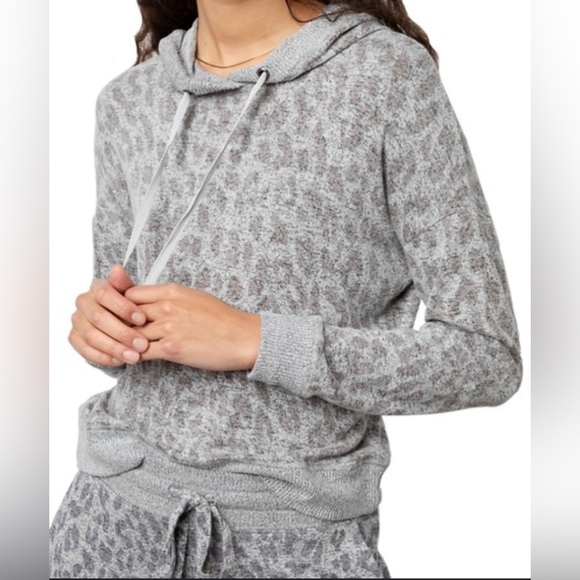 Rails Murray Leopard pullover sweater - Picture 2 of 9